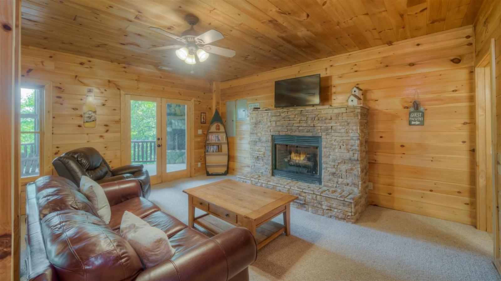 Pinecrest Lodge - Views In Aska Adventure Area Blue Ridge Εξωτερικό φωτογραφία