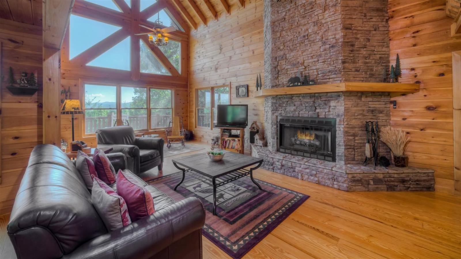 Pinecrest Lodge - Views In Aska Adventure Area Blue Ridge Εξωτερικό φωτογραφία